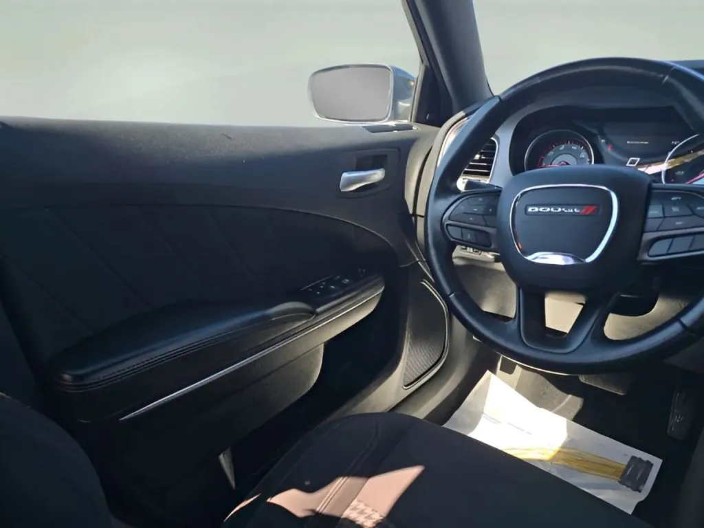 Dodge Charger photo 15
