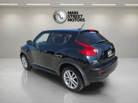 Another view of 2013 Nissan JUKE SV Sport Utility 4D for sale in Portage, IN at Main Street Motors
