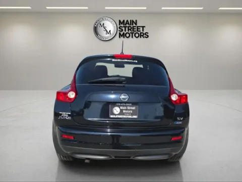 More photos of 2013 Nissan JUKE SV Sport Utility 4D at Main Street Motors, IN