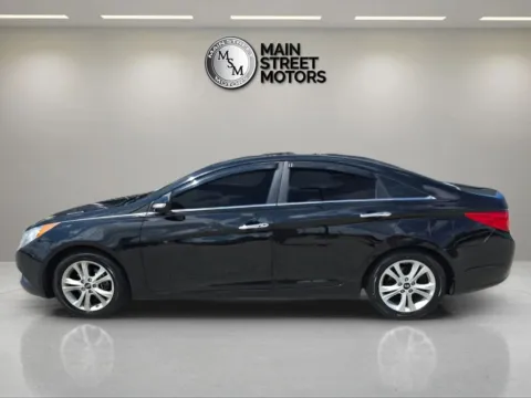 Photos of 2013 Hyundai Sonata Limited Sedan 4D for sale in Portage, IN at Main Street Motors