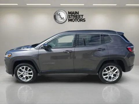 Photos of 2023 Jeep Compass Latitude Lux Sport Utility 4D for sale in Portage, IN at Main Street Motors
