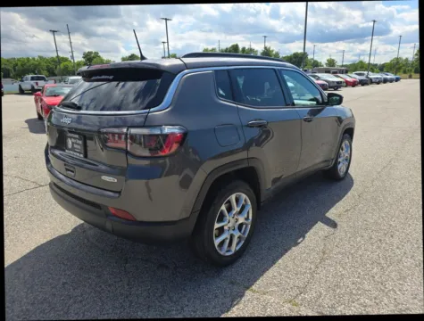 More photos of 2023 Jeep Compass Latitude Lux Sport Utility 4D at Main Street Motors, IN