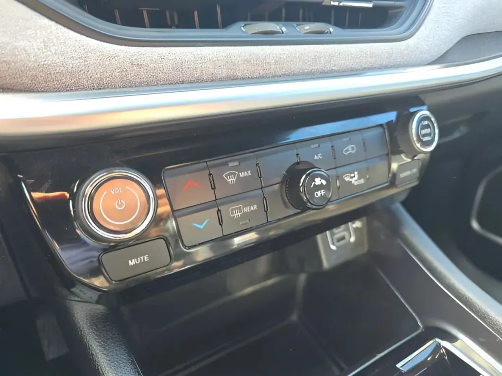 Jeep Compass photo 28