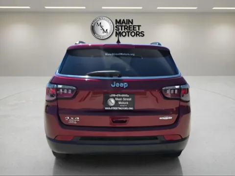 More photos of 2022 Jeep Compass Latitude Sport Utility 4D at Main Street Motors, IN
