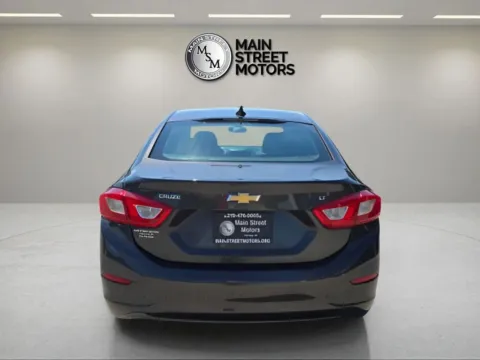 More photos of 2017 Chevrolet Cruze LT Sedan 4D at Main Street Motors, IN