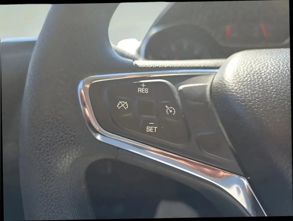 Chevrolet Cruze photo 22