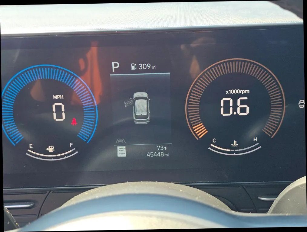 Hyundai Kona photo 25