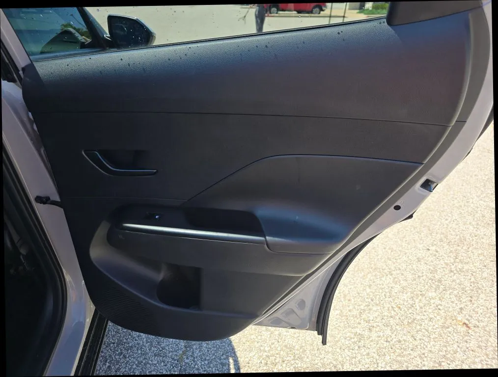 Hyundai Kona photo 19