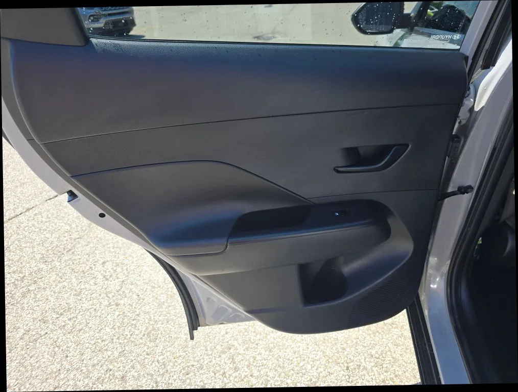 Hyundai Kona photo 11
