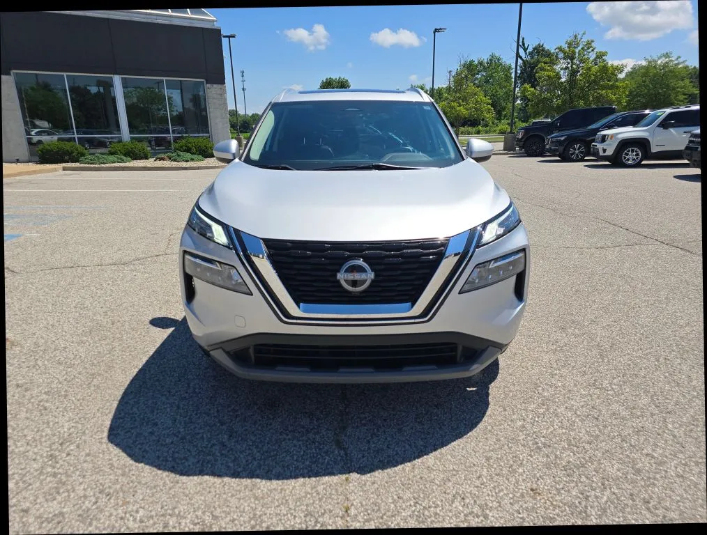 Nissan Rogue photo 7