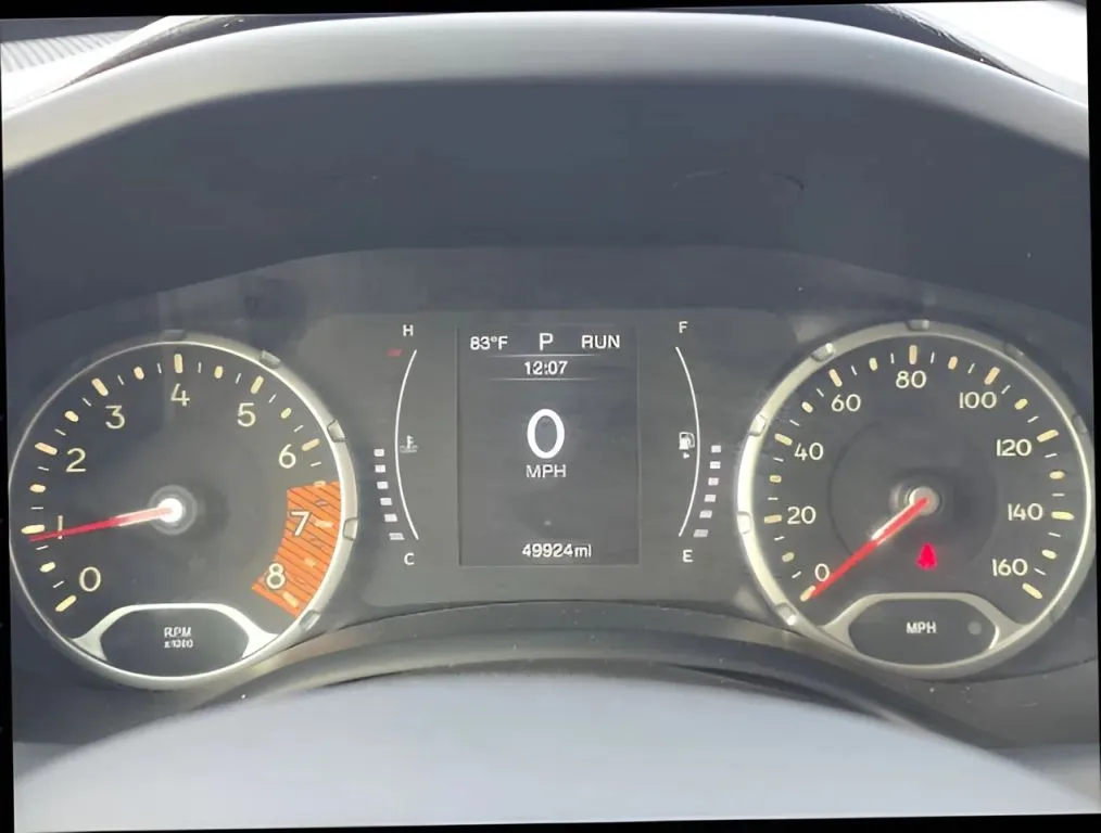 Jeep Renegade photo 24