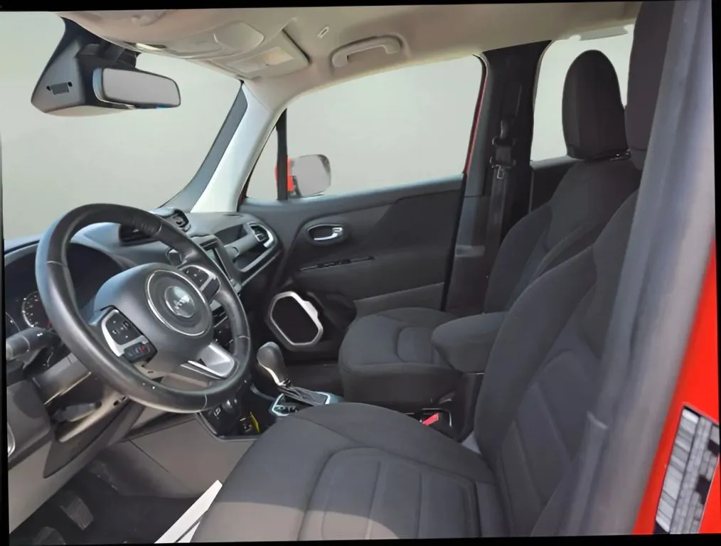 Jeep Renegade photo 10
