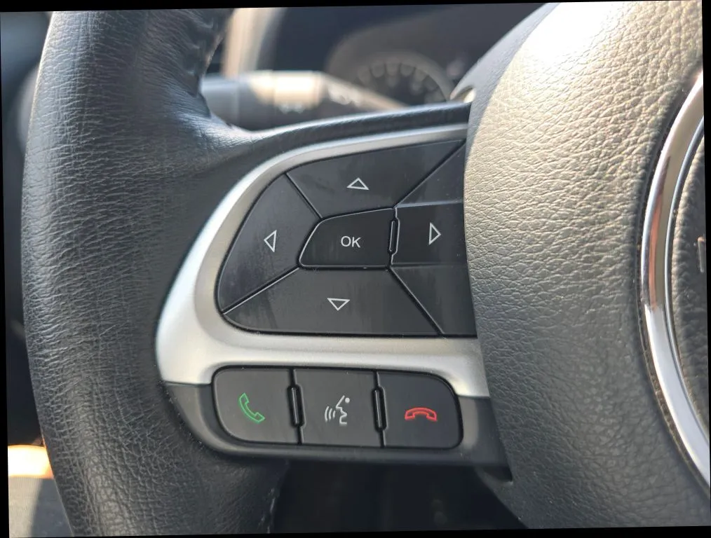 Jeep Renegade photo 22