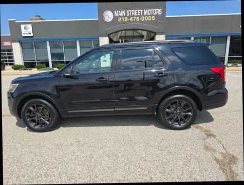 Black 2019 Ford Explorer XLT Sport Utility 4D for sale in Portage, IN