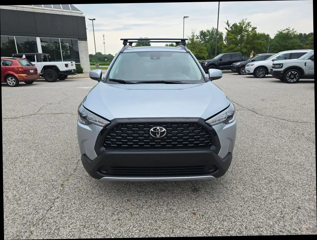Toyota Corolla Cross photo 7