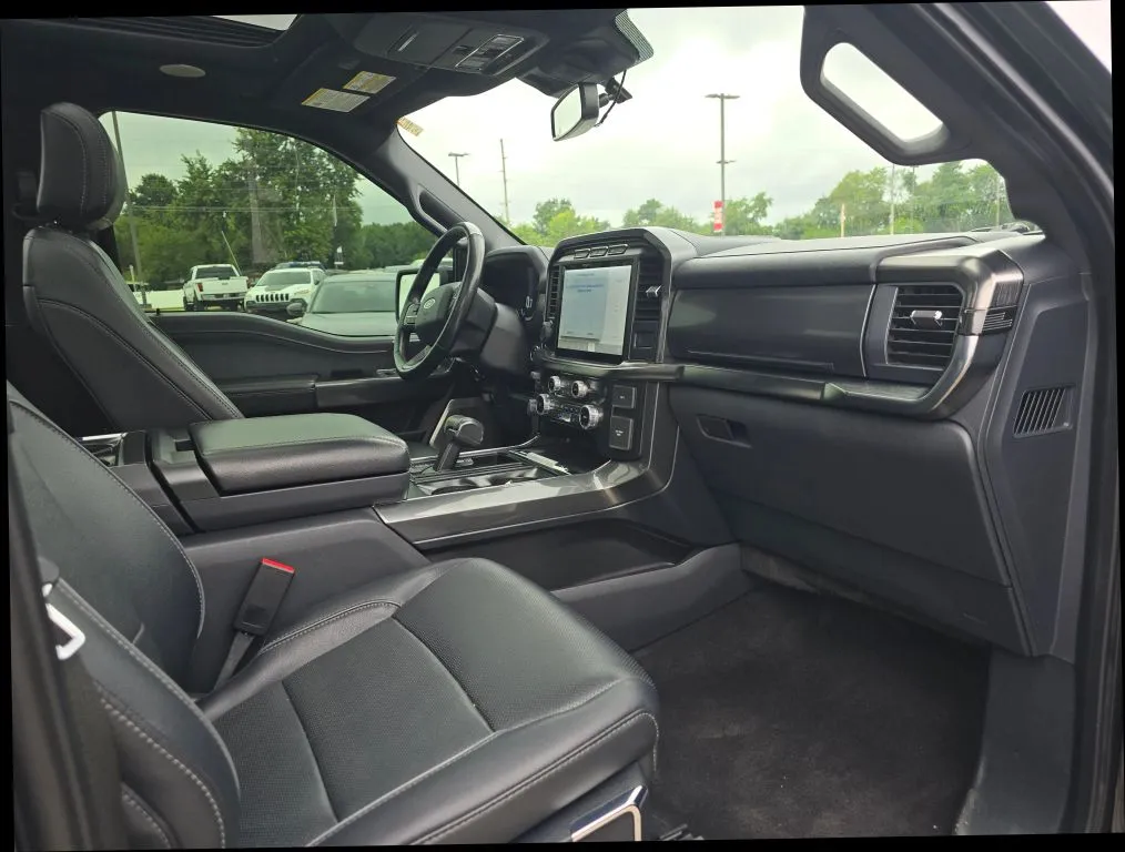Ford F-150 photo 21