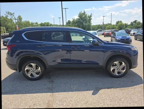 More photos of 2021 Hyundai Santa Fe SEL Sport Utility 4D at Main Street Motors, IN