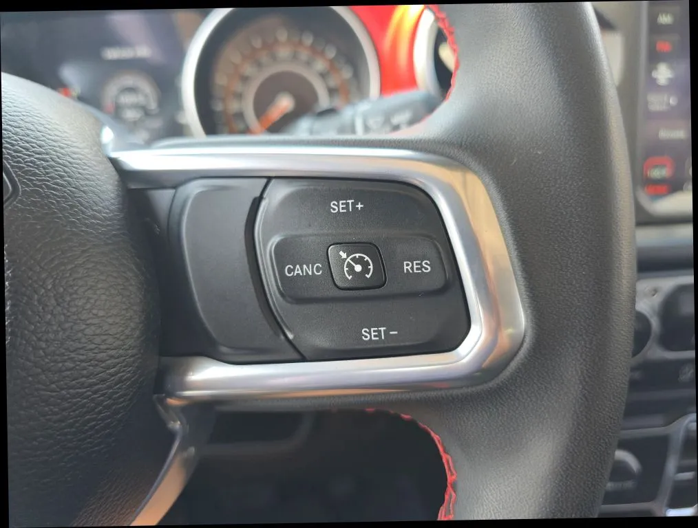 Jeep Wrangler photo 23