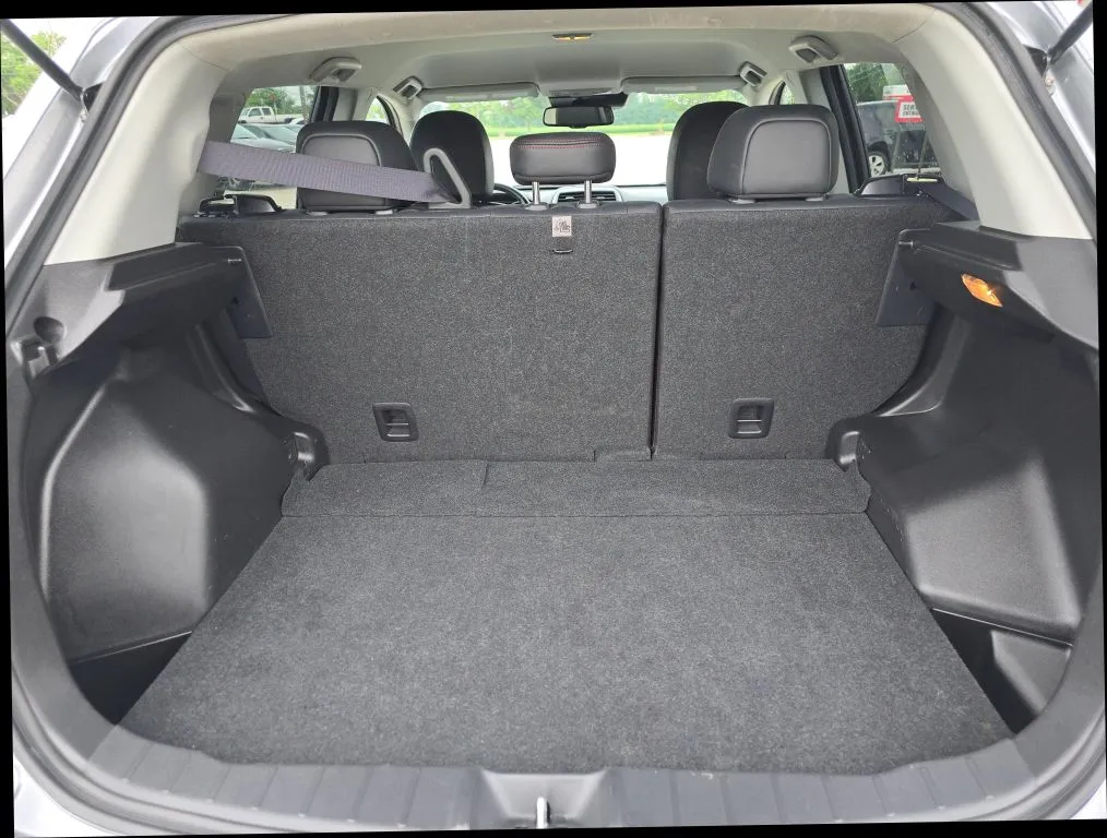 Mitsubishi Outlander Sport photo 17