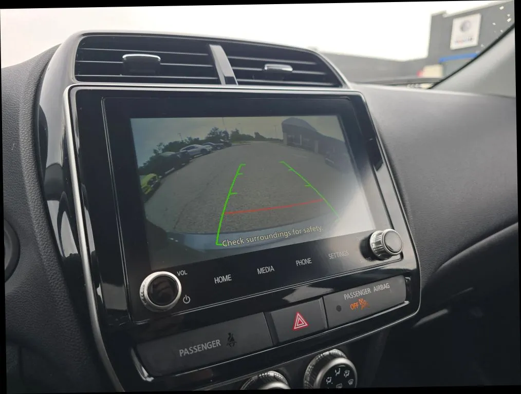 Mitsubishi Outlander Sport photo 26