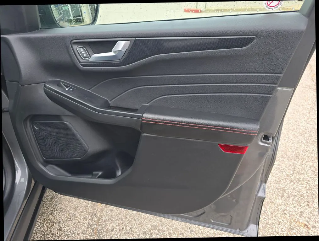 Ford Escape photo 19