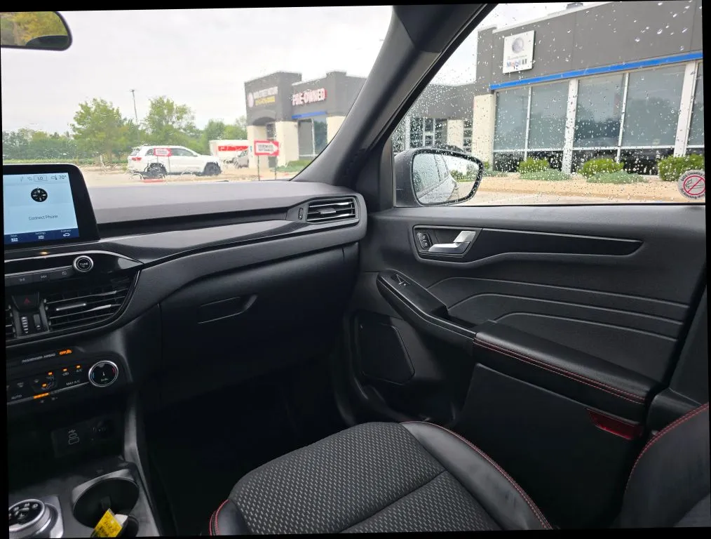 Ford Escape photo 14