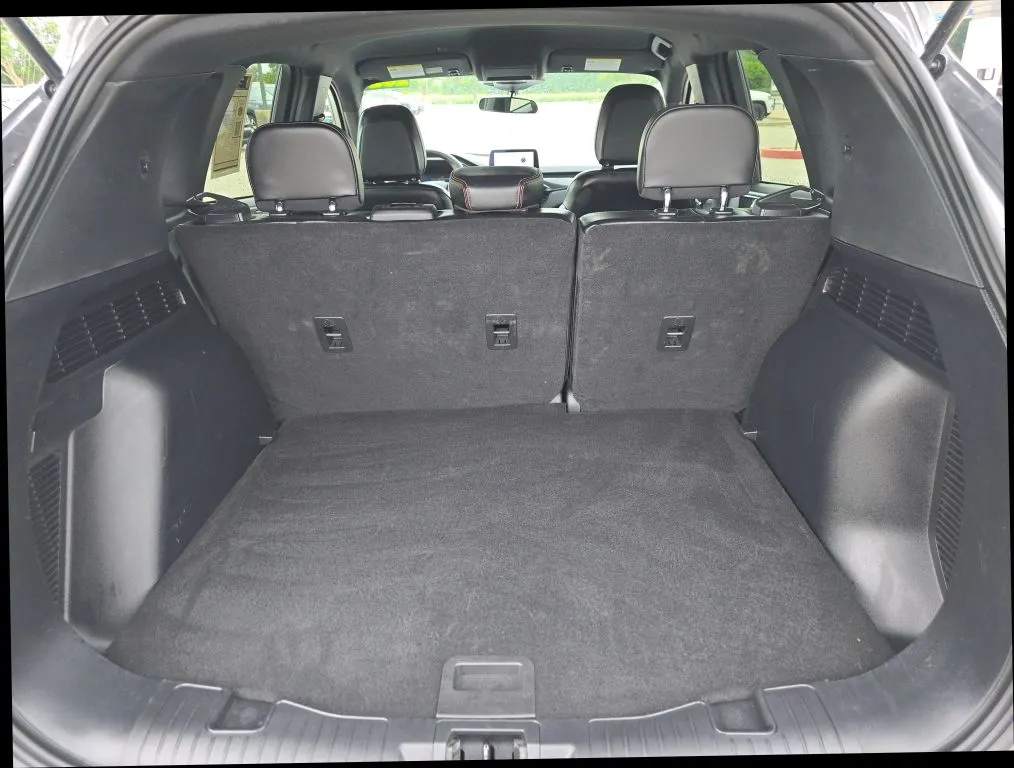 Ford Escape photo 16