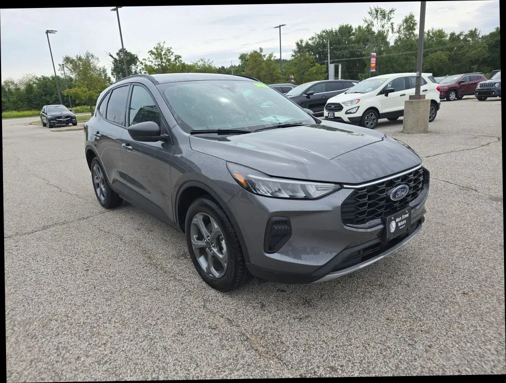 Ford Escape photo 6