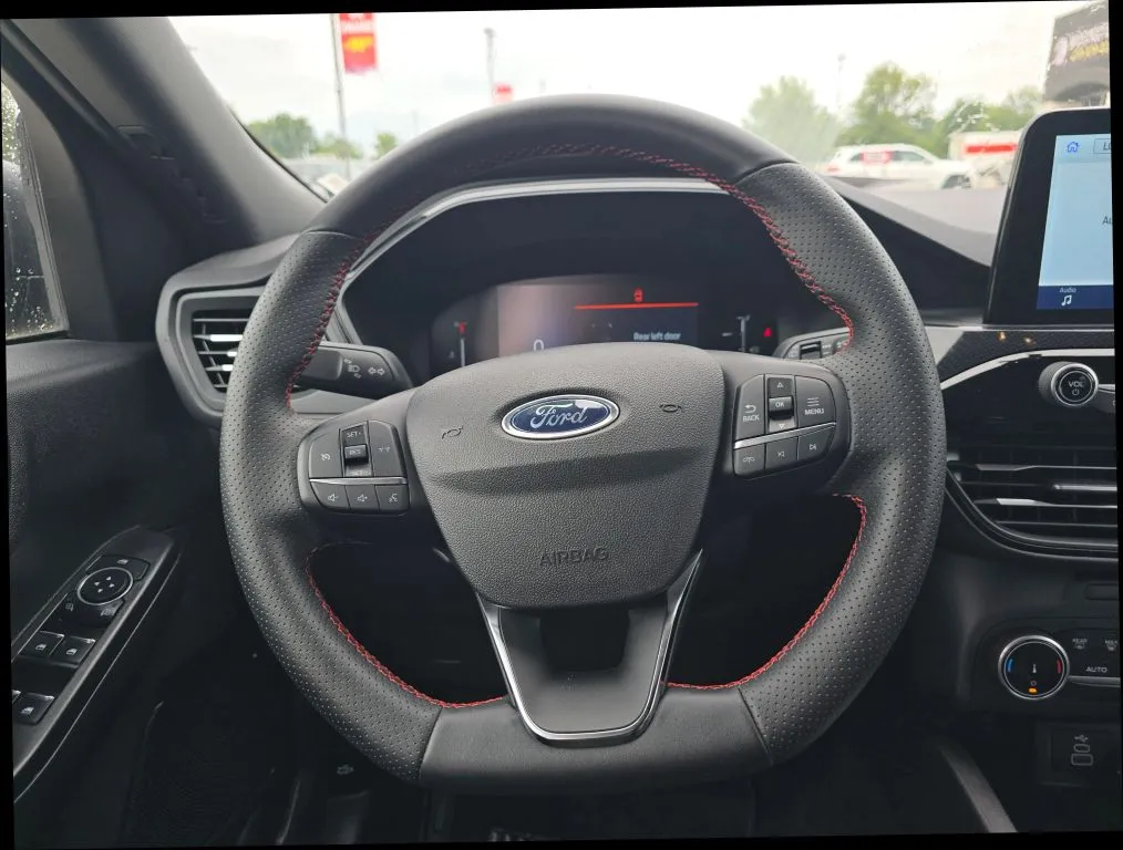 Ford Escape photo 15
