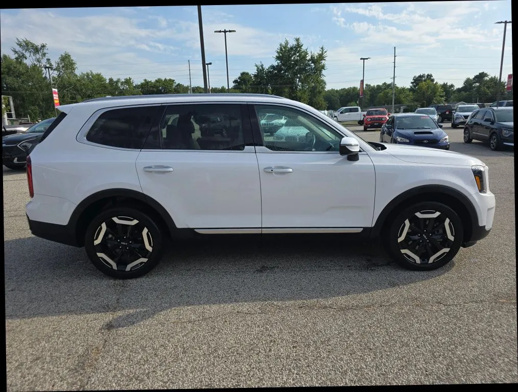 Kia Telluride photo 5
