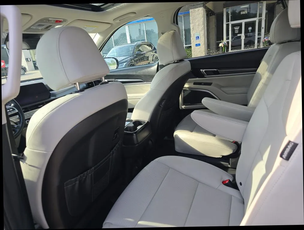 Kia Telluride photo 13