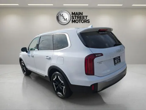 Another view of 2025 Kia Telluride S Sport Utility 4D for sale in Portage, IN at Main Street Motors