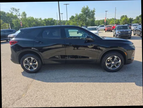 More photos of 2025 Chevrolet Blazer 2LT Sport Utility 4D at Main Street Motors, IN