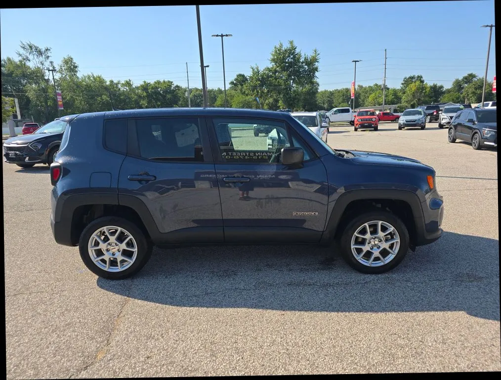Jeep Renegade photo 5