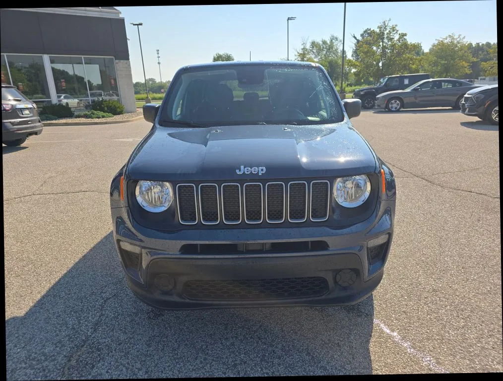 Jeep Renegade photo 7
