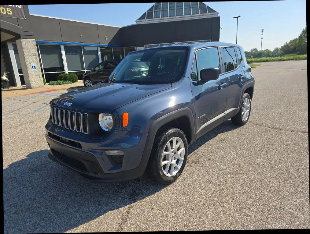 Jeep Renegade photo 8
