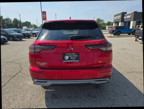 Another view of 2025 Mitsubishi Outlander SE Sport Utility 4D for sale in Portage, IN at Main Street Motors