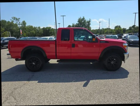 More photos of 2016 Ford F250 Super Duty Super Cab XL Pickup 4D 6 3/4 ft at Main Street Motors, IN