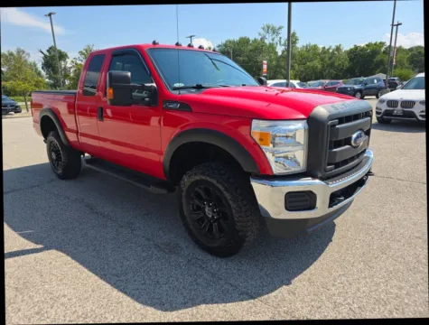 More photos of 2016 Ford F250 Super Duty Super Cab XL Pickup 4D 6 3/4 ft at Main Street Motors, IN