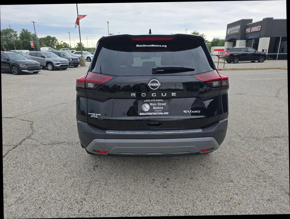 Nissan Rogue photo 3