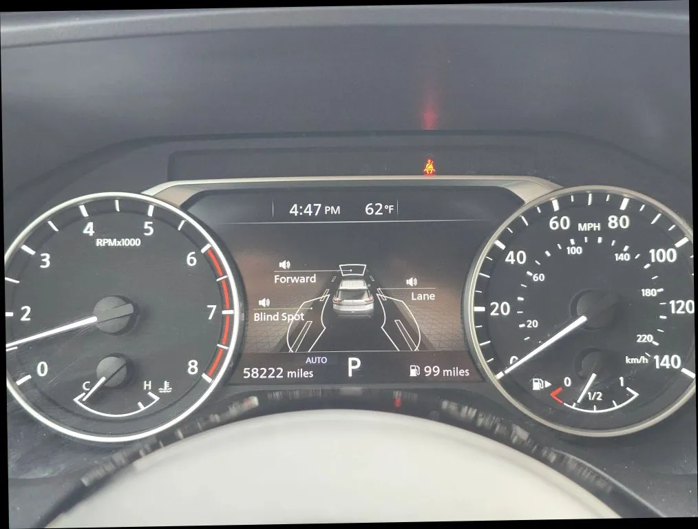 Nissan Rogue photo 22
