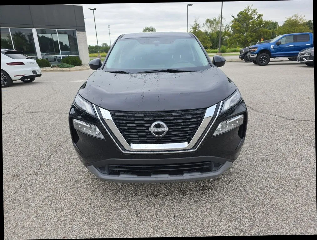 Nissan Rogue photo 7