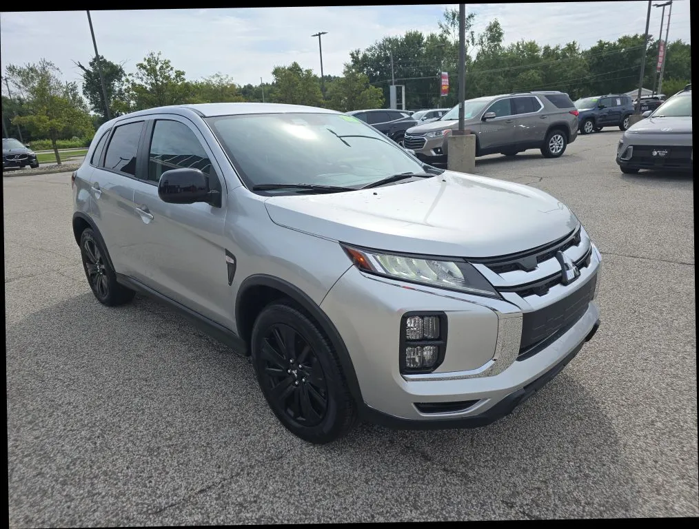 Mitsubishi Outlander Sport photo 6