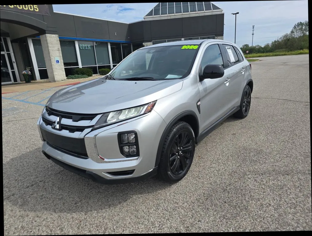 Mitsubishi Outlander Sport photo 8