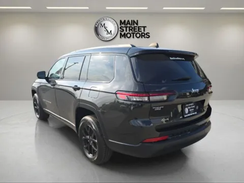 Another view of 2023 Jeep Grand Cherokee L Limited Sport Utility 4D for sale in Portage, IN at Main Street Motors