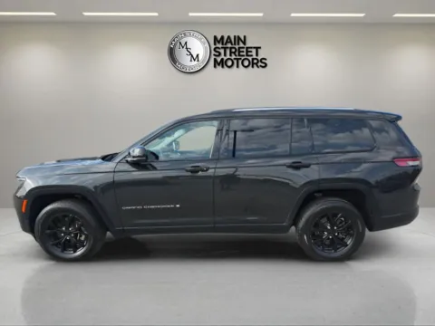 Photos of 2023 Jeep Grand Cherokee L Limited Sport Utility 4D for sale in Portage, IN at Main Street Motors