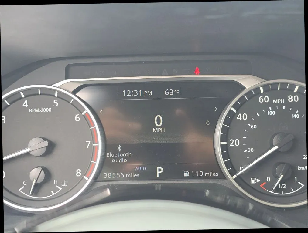 Nissan Rogue photo 25