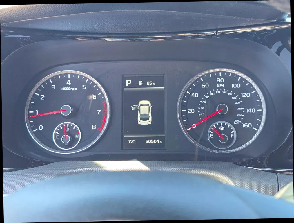 Kia K5 photo 24