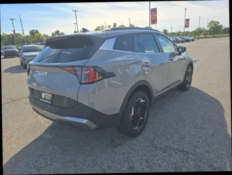 More photos of 2026 Kia Sportage Hybrid EX Sport Utility 4D at Main Street Motors, IN