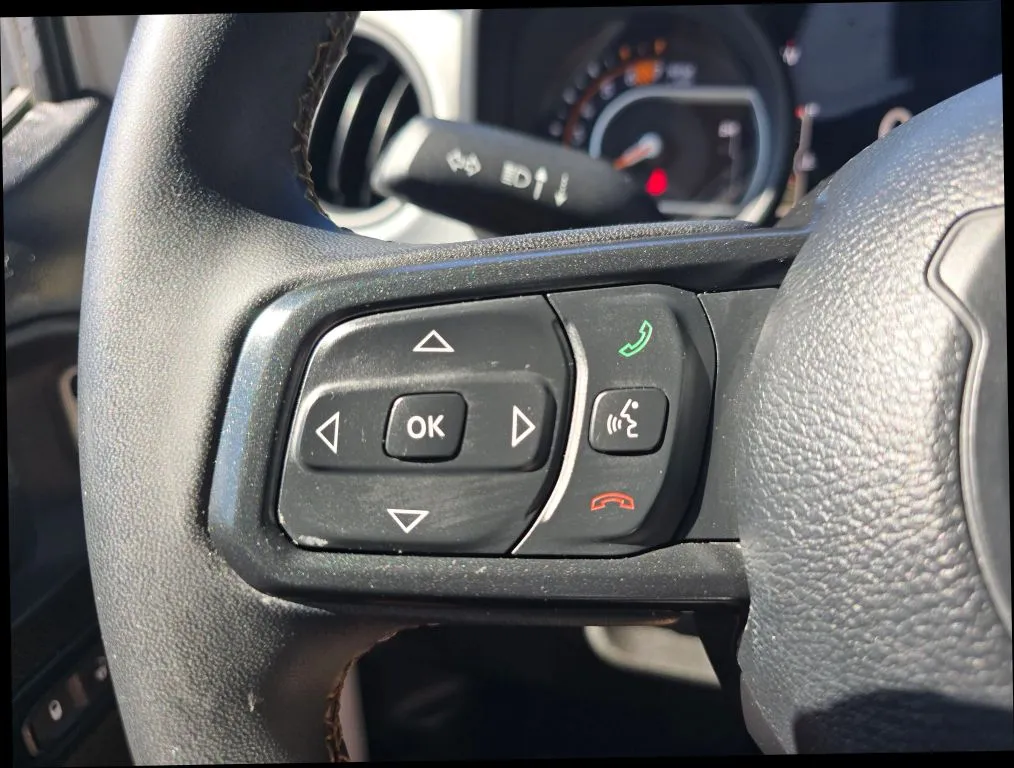 Jeep Wrangler photo 22